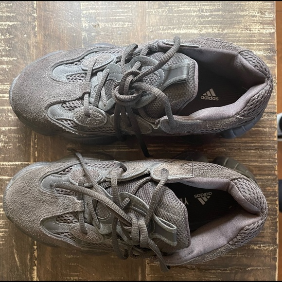 Mens Adidas x Yeezy 500 in Utility Black, size 7 AUTHENTIC - Picture 9 of 9